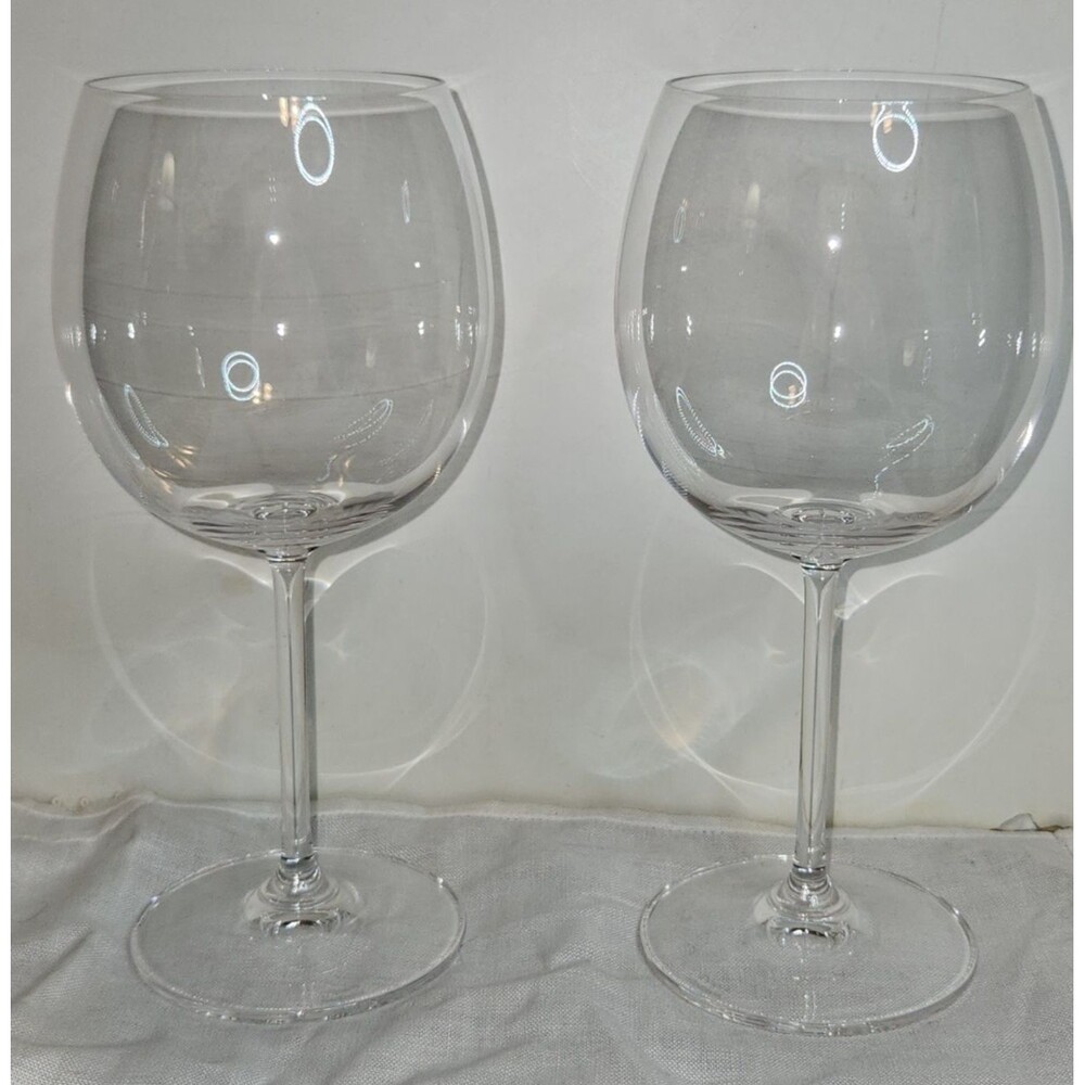 Pair of Marquis By Waterford Vintage Red Wine Glasses Crystal 8.5" White Light 2